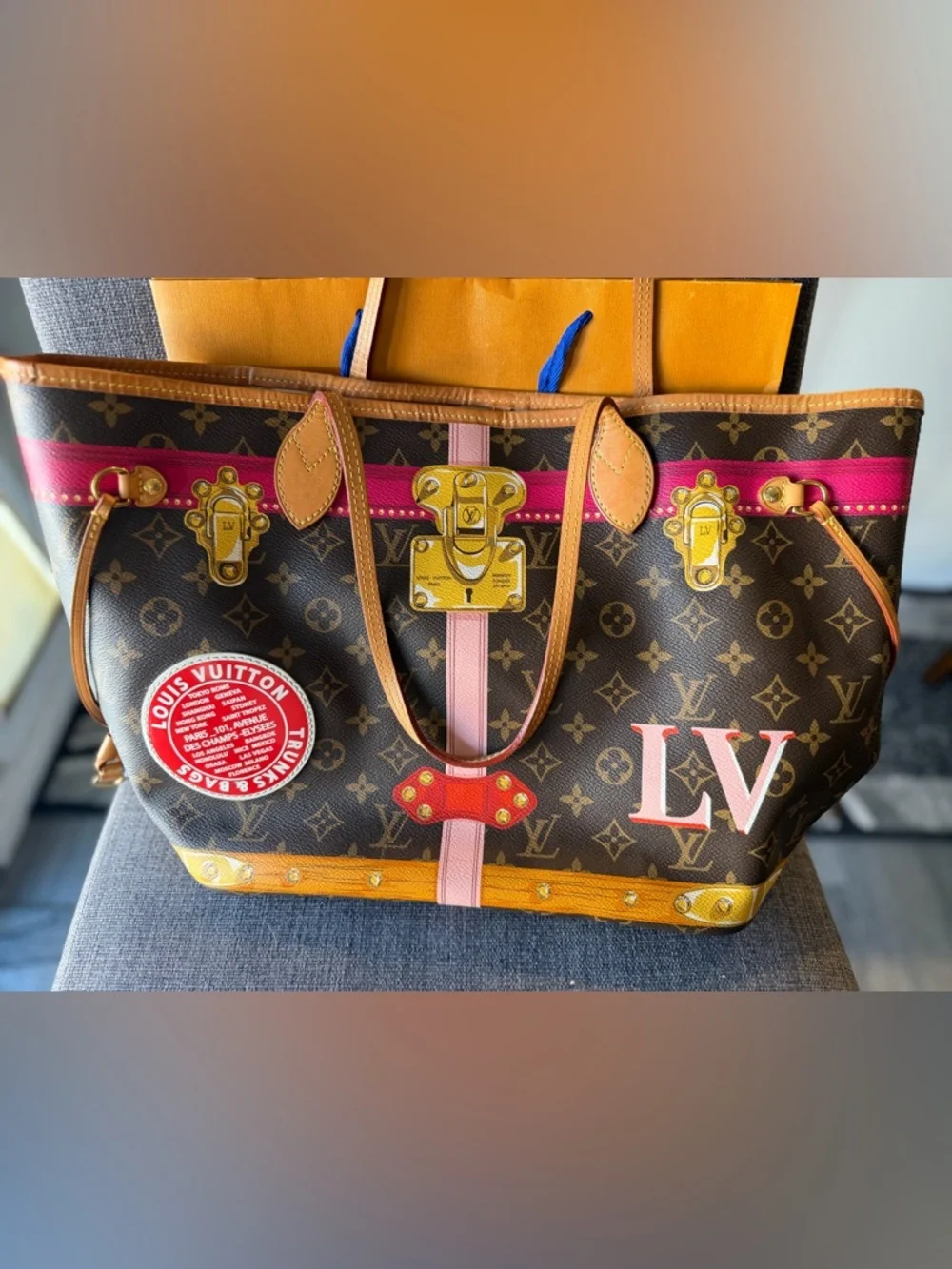 ✨ Authentic Louis Vuitton Neverfull MM – Limited “Summer Trunks” Edition ✨ - Picture 5 of 16